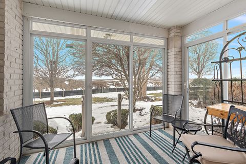 Tiny photo for 16300 Chickadee Circle, Orland Park, IL 60467 (MLS # 12529569)