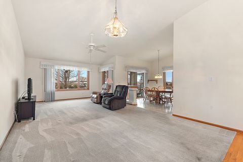 Tiny photo for 16300 Chickadee Circle, Orland Park, IL 60467 (MLS # 12529569)