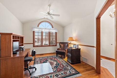 Tiny photo for 16300 Chickadee Circle, Orland Park, IL 60467 (MLS # 12529569)