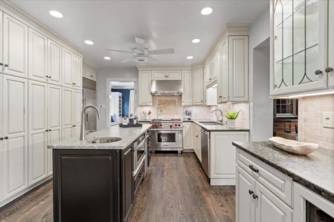 Tiny photo for 2951 Colfax Street, Evanston, IL 60201 (MLS # 12492986)