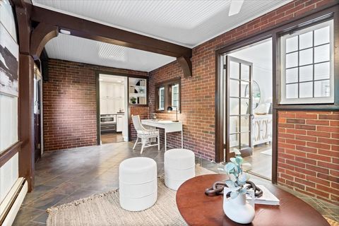 Tiny photo for 2951 Colfax Street, Evanston, IL 60201 (MLS # 12492986)