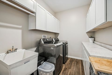 Tiny photo for 431 Mahogany Drive, Algonquin, IL 60102 (MLS # 12487306)