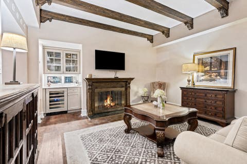 Tiny photo for 1320 N STATE Parkway #1A, Chicago, IL 60610 (MLS # 12717350)