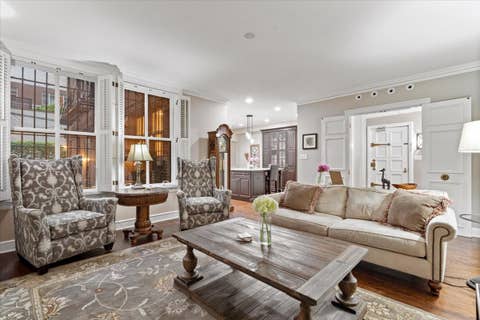 Tiny photo for 1320 N STATE Parkway #1A, Chicago, IL 60610 (MLS # 12717350)