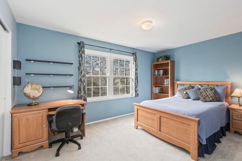 Tiny photo for 913 Warwick Lane, Libertyville, IL 60048 (MLS # 12589334)