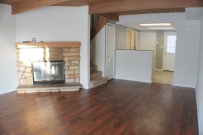 451 MEADOWGREEN Lane