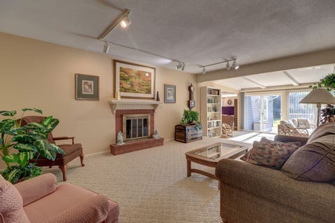 Tiny photo for 1108 Crestview Road, Sterling, IL 61081 (MLS # 12689287)