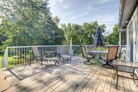 Tiny photo for 1108 Crestview Road, Sterling, IL 61081 (MLS # 12689287)