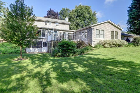 Tiny photo for 1108 Crestview Road, Sterling, IL 61081 (MLS # 12689287)