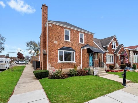 Tiny photo for 2959 N Neenah Avenue, Chicago, IL 60634 (MLS # 12530081)