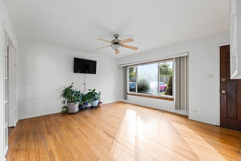 Tiny photo for 8245 S 83rd Avenue, Justice, IL 60458 (MLS # 12506989)