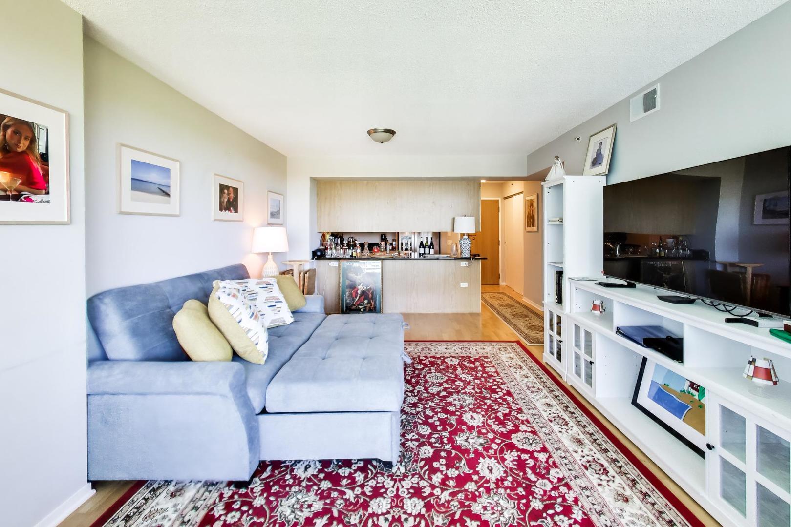 9655 WOODS Drive 814