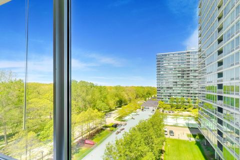 Tiny photo for 9655 WOODS Drive #814, Skokie, IL 60077 (MLS # 12646883)