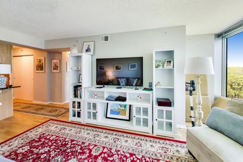 Tiny photo for 9655 WOODS Drive #814, Skokie, IL 60077 (MLS # 12646883)