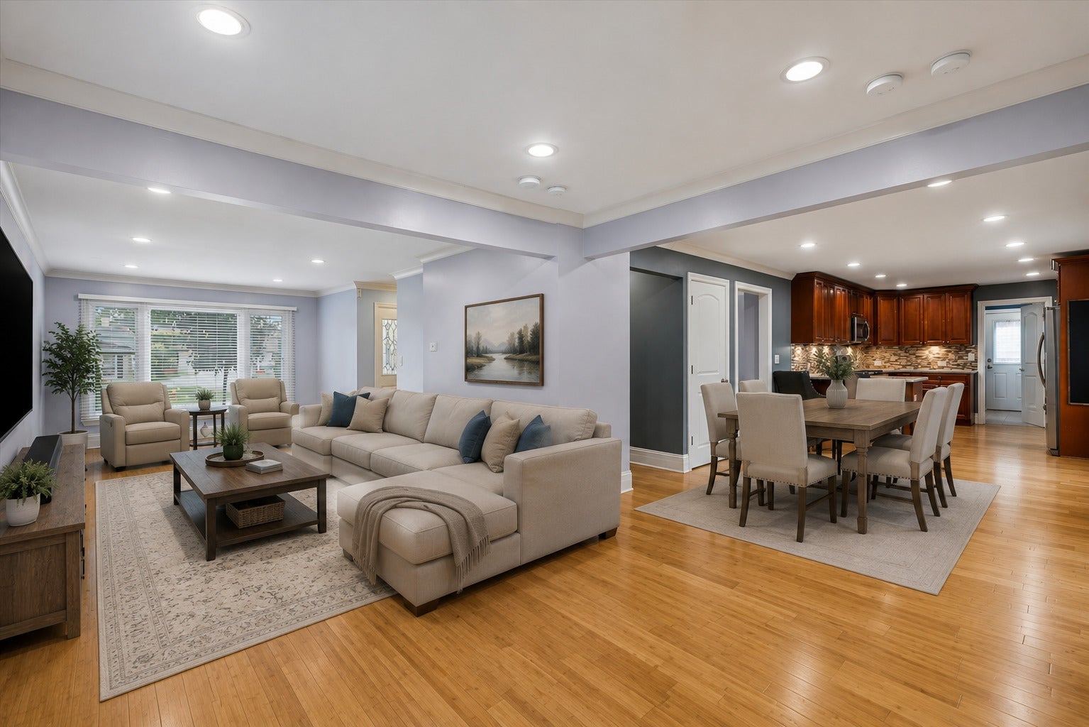 1808 W Pheasant Trail