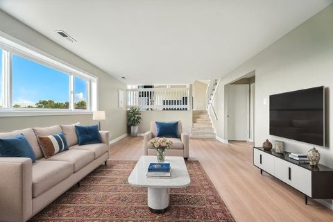 Tiny photo for 733 Old Meadow Road, Matteson, IL 60443 (MLS # 12463048)