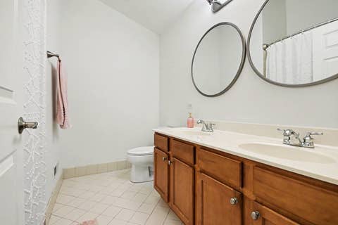 Tiny photo for 1102 Iron Horse Court, Elgin, IL 60124 (MLS # 12679274)