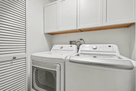 Tiny photo for 1102 Iron Horse Court, Elgin, IL 60124 (MLS # 12679274)
