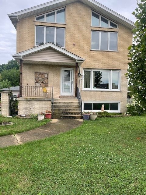 7332 Beloit Avenue Bridgeview IL 60455