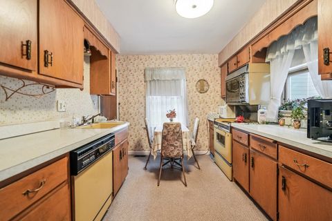 Tiny photo for 346 55th Street, Clarendon Hills, IL 60514 (MLS # 12517689)