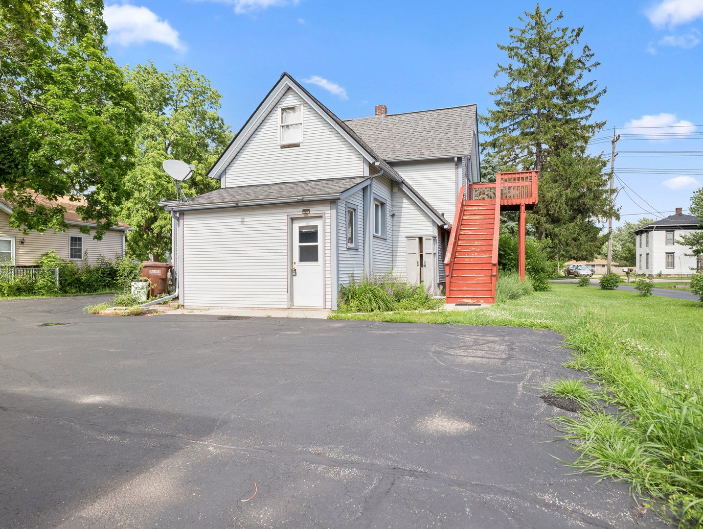311 Marengo Road