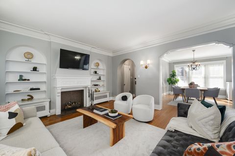 Tiny photo for 2726 N PINE GROVE Avenue #1N, Chicago, IL 60614 (MLS # 12480564)
