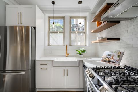 Tiny photo for 2726 N PINE GROVE Avenue #1N, Chicago, IL 60614 (MLS # 12480564)