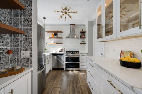 Tiny photo for 2726 N PINE GROVE Avenue #1N, Chicago, IL 60614 (MLS # 12480564)