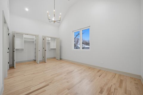 Tiny photo for 4910 N Austin Avenue, Chicago, IL 60630 (MLS # 12527376)