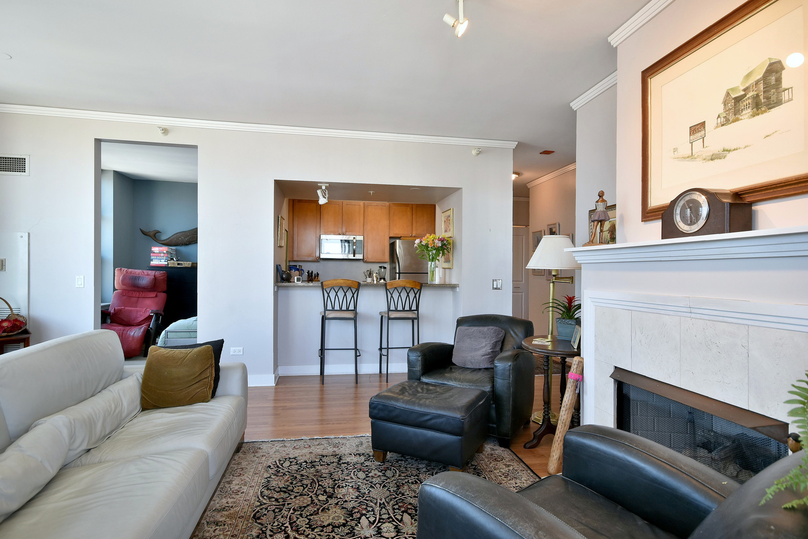 200 N JEFFERSON Street 2106