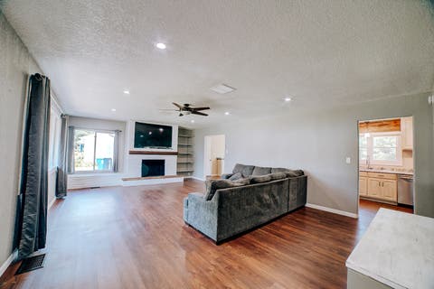 Tiny photo for 835 E Locust Street, Watseka, IL 60970 (MLS # 12707087)