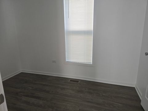Tiny photo for 277 Gifford Place, Elgin, IL 60120 (MLS # 12465446)
