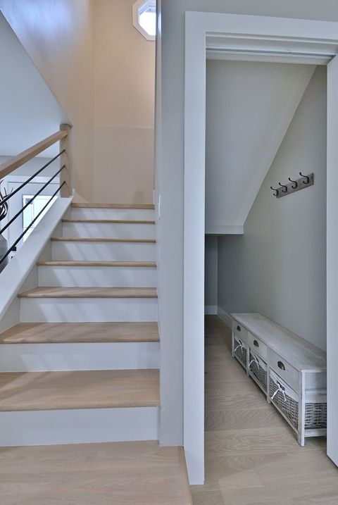 Tiny photo for 656 W Comstock Avenue, Elmhurst, IL 60126 (MLS # 12521226)