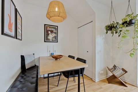 Tiny photo for 5536 N Glenwood Avenue #1F, Chicago, IL 60640 (MLS # 12539256)