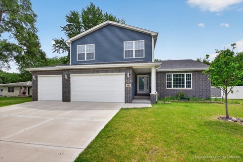 Photo of 181 N Division Street, Braidwood, IL 60408 (MLS # 12763834)