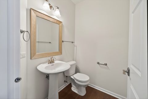 Tiny photo for 1437 N Charles Avenue, Naperville, IL 60563 (MLS # 12588594)