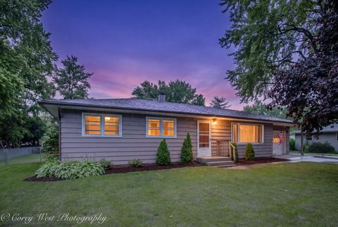 Photo of 220 Swanson Road, Sycamore, IL 60178 (MLS # 12681961)