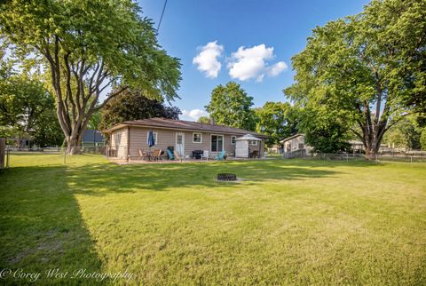Tiny photo for 220 Swanson Road, Sycamore, IL 60178 (MLS # 12681961)