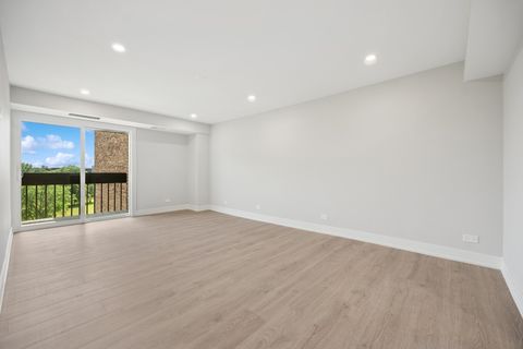 Tiny photo for 3851 Mission Hills Road #409, Northbrook, IL 60062 (MLS # 12464785)