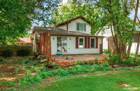 Tiny photo for 3S511 4th Street, Warrenville, IL 60555 (MLS # 12498331)