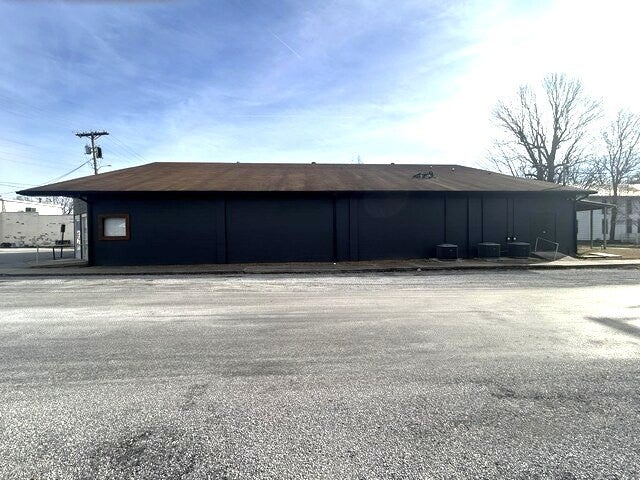 120 S Monroe Street