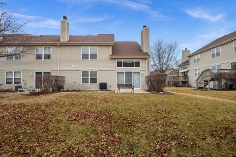 Tiny photo for 3201 Renard Lane, St. Charles, IL 60175 (MLS # 12584298)