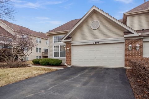 Tiny photo for 3201 Renard Lane, St. Charles, IL 60175 (MLS # 12584298)