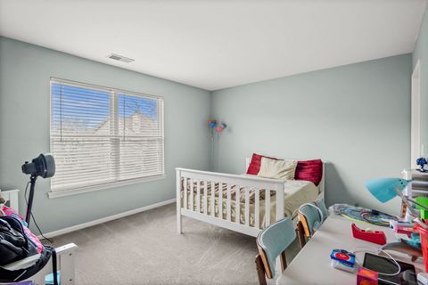 Tiny photo for 3201 Renard Lane, St. Charles, IL 60175 (MLS # 12584298)