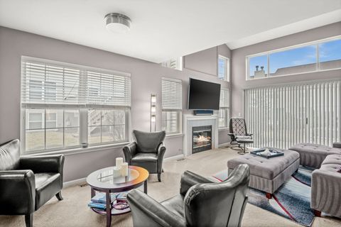 Tiny photo for 3201 Renard Lane, St. Charles, IL 60175 (MLS # 12584298)