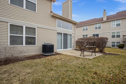 Tiny photo for 3201 Renard Lane, St. Charles, IL 60175 (MLS # 12584298)