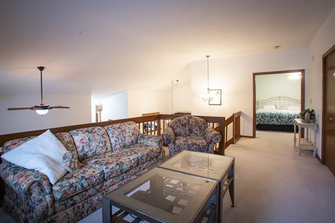 Tiny photo for 238 Royal Lane, Bloomingdale, IL 60108 (MLS # 12574088)