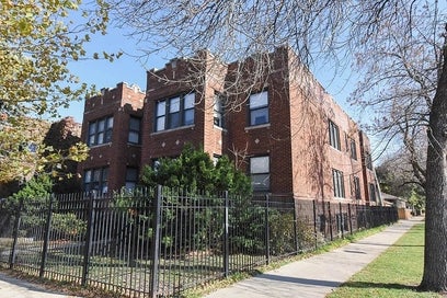3301 N Harding Avenue 1S Chicago IL 60618