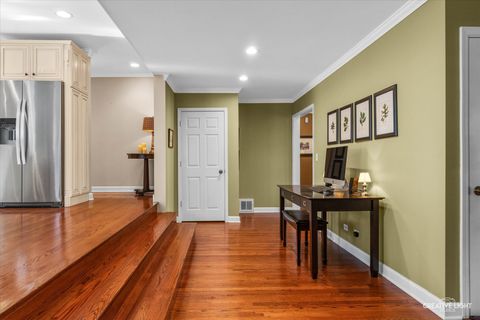 Tiny photo for 1140 Morton Street, Batavia, IL 60510 (MLS # 12546639)