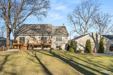 Tiny photo for 1140 Morton Street, Batavia, IL 60510 (MLS # 12546639)